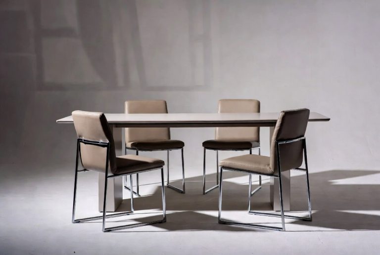 How to Choose Chairs for Your Dining Table